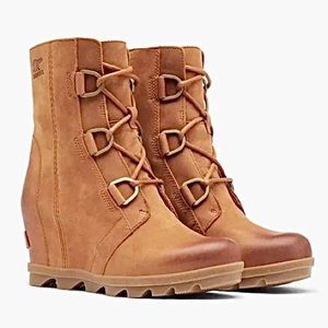 NWOT Sorel Joan of Arctic Waterproof Wedge II Boot